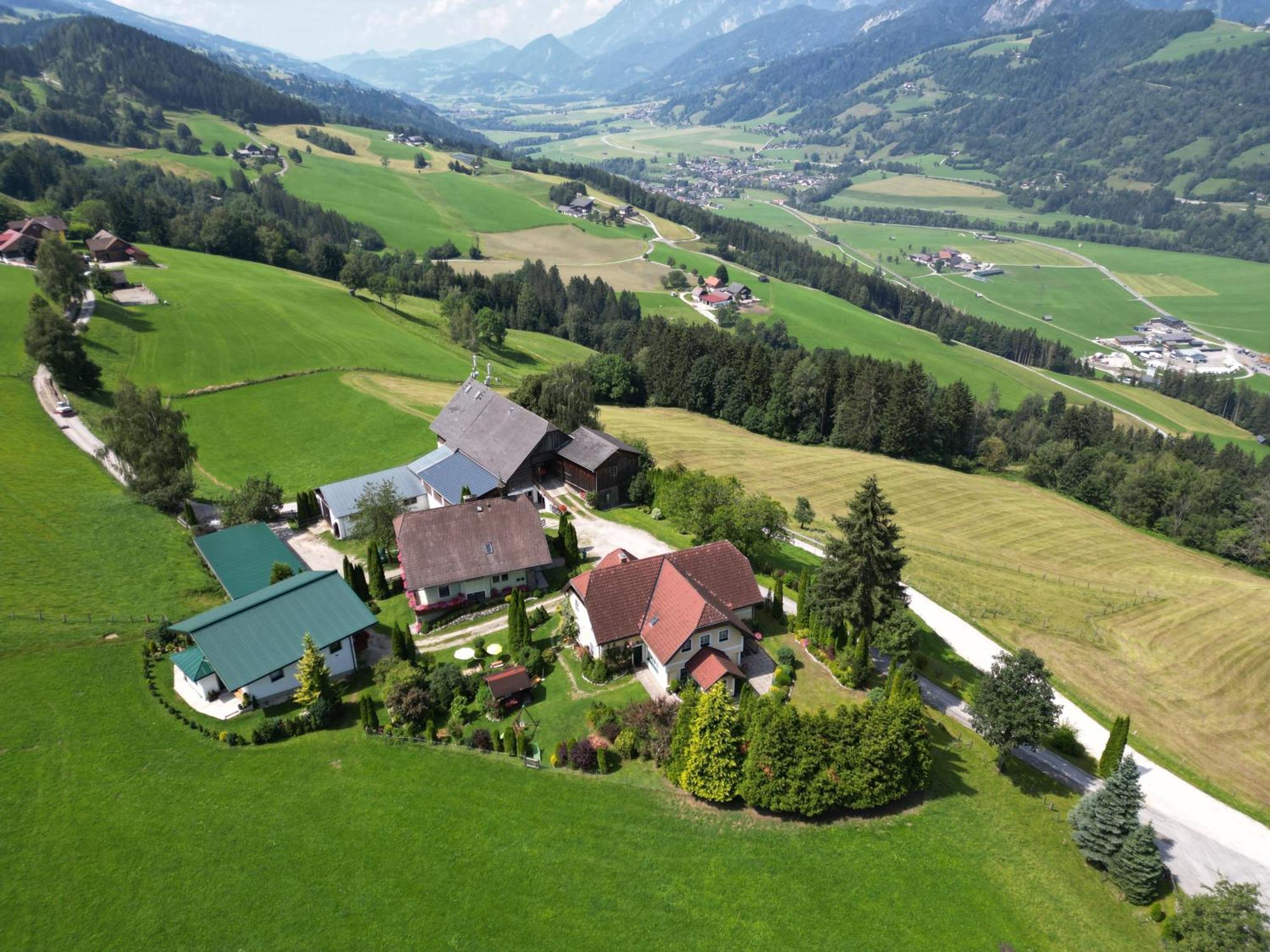 Ferienwohnung Bio-Landhaus Kesslerhof Grobming Exterior foto